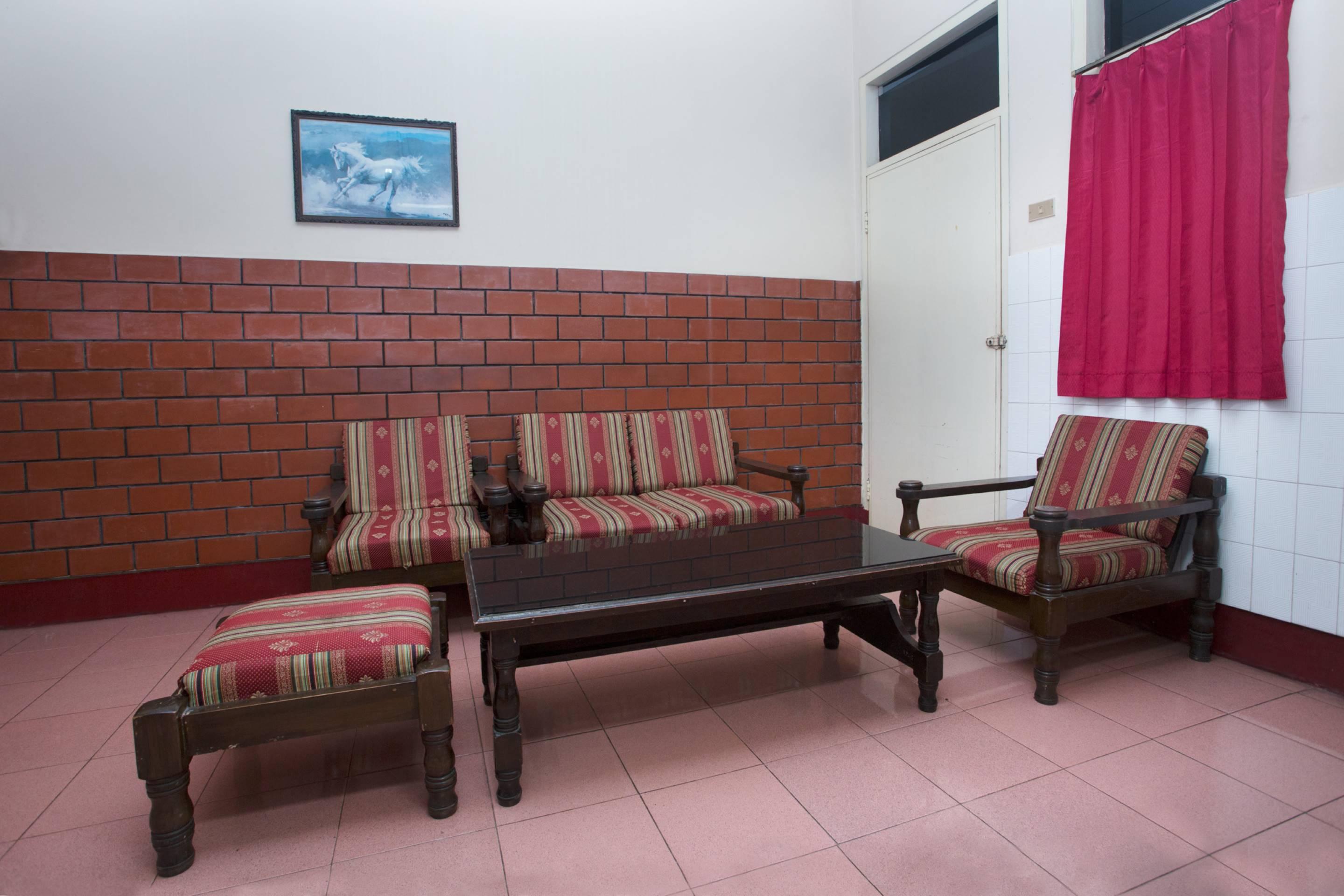 Hotel Griya Annisa Tegal  Zewnętrze zdjęcie