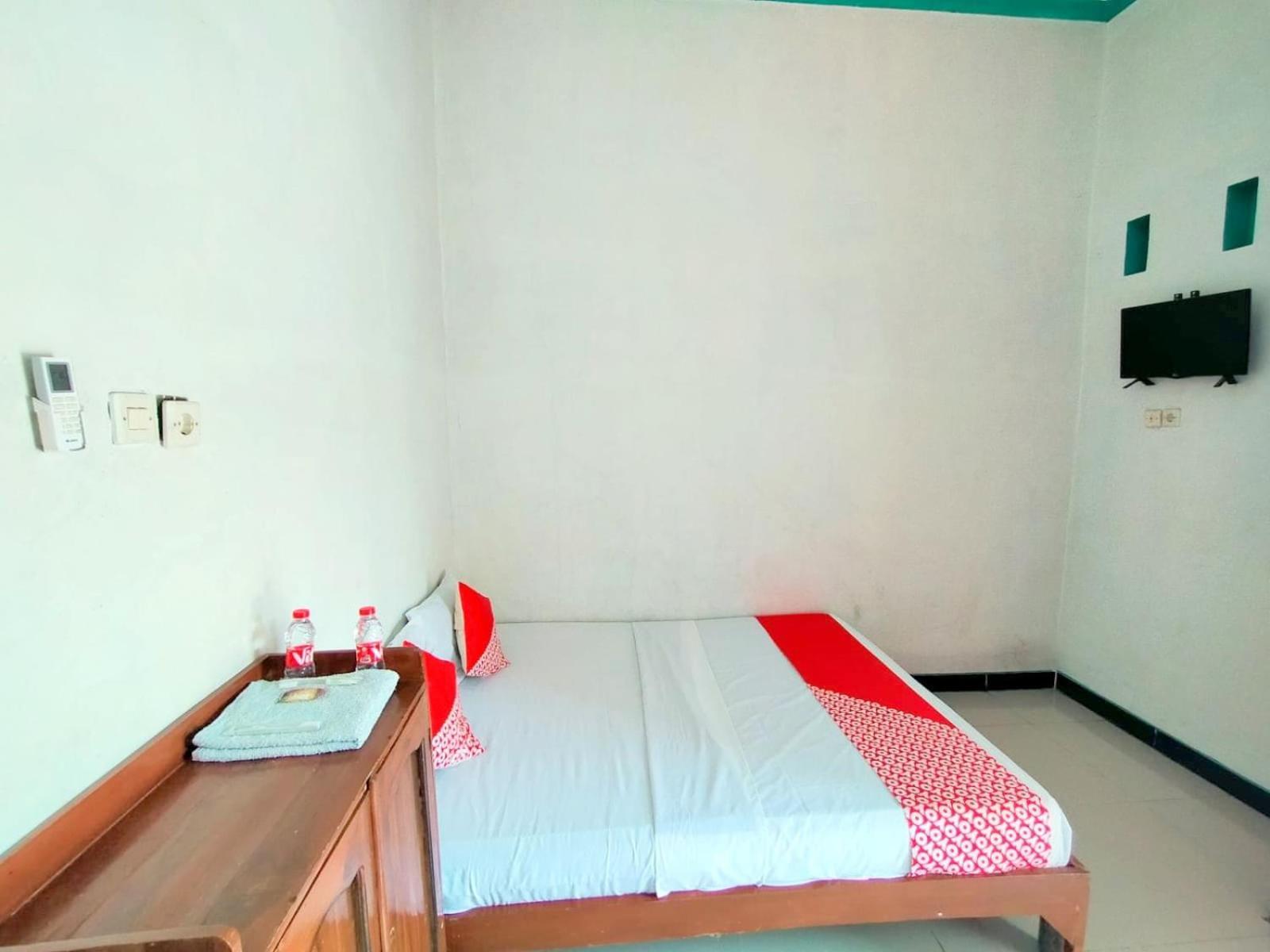 Hotel Griya Annisa Tegal  Zewnętrze zdjęcie