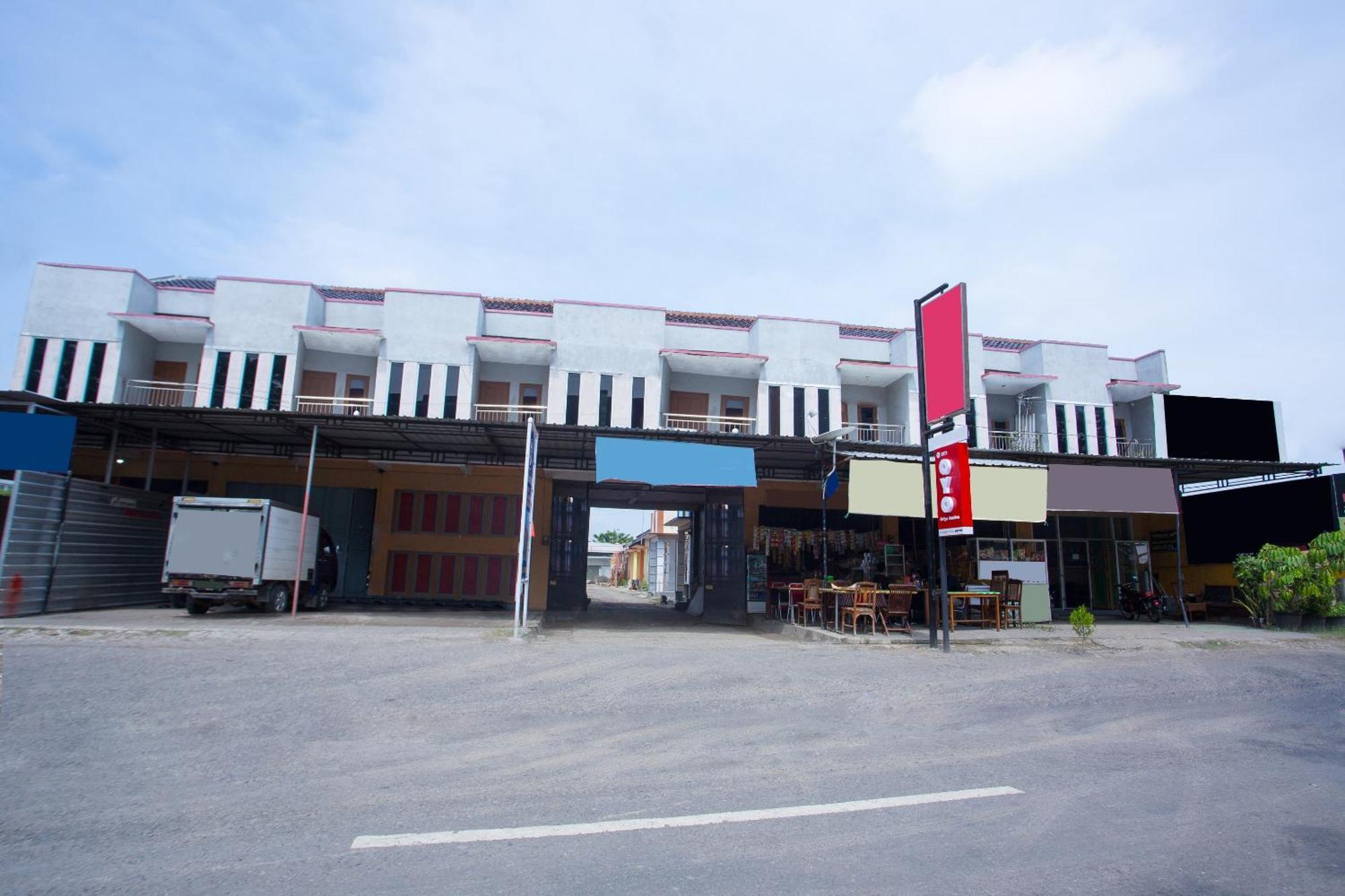 Hotel Griya Annisa Tegal  Zewnętrze zdjęcie