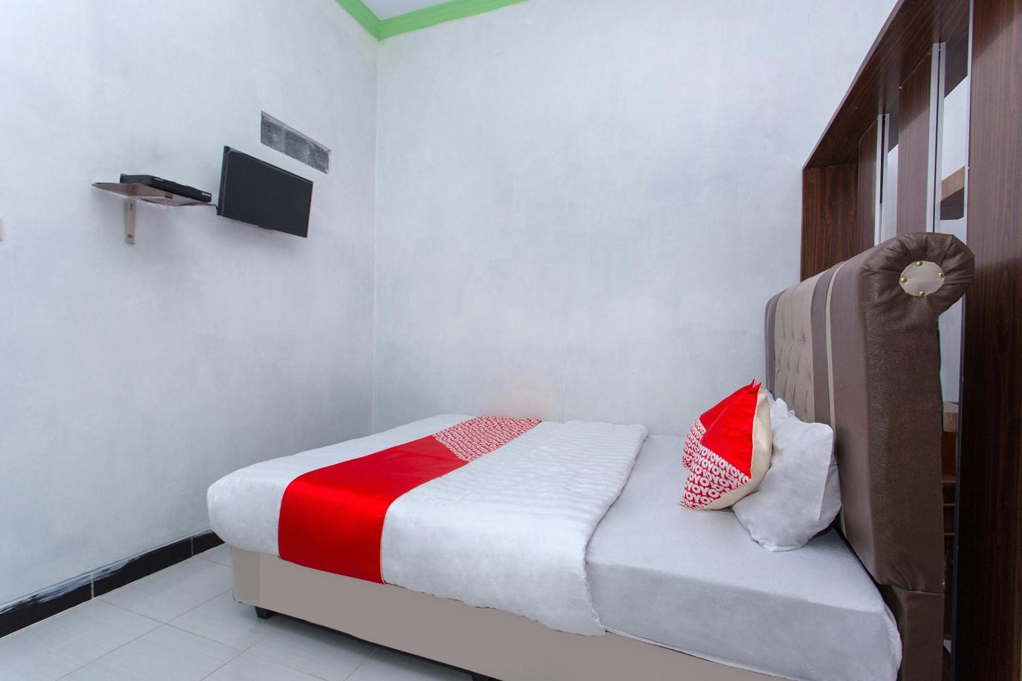 Hotel Griya Annisa Tegal  Zewnętrze zdjęcie