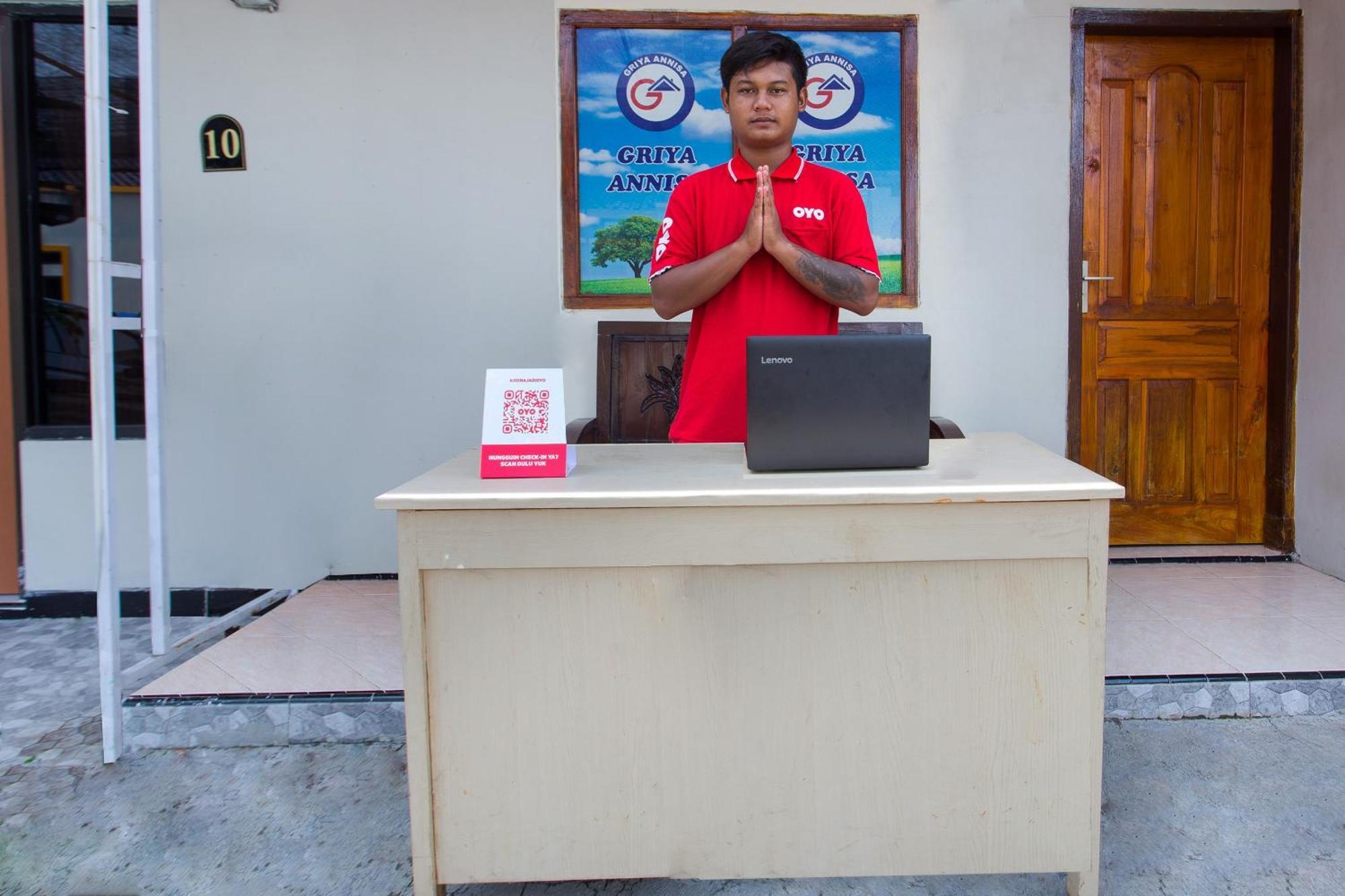 Hotel Griya Annisa Tegal  Zewnętrze zdjęcie